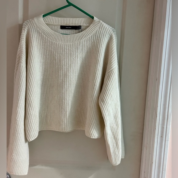 Vero Moda- Cropped, Bell Sleeve, Cream Sweater - Picture 11 of 12
